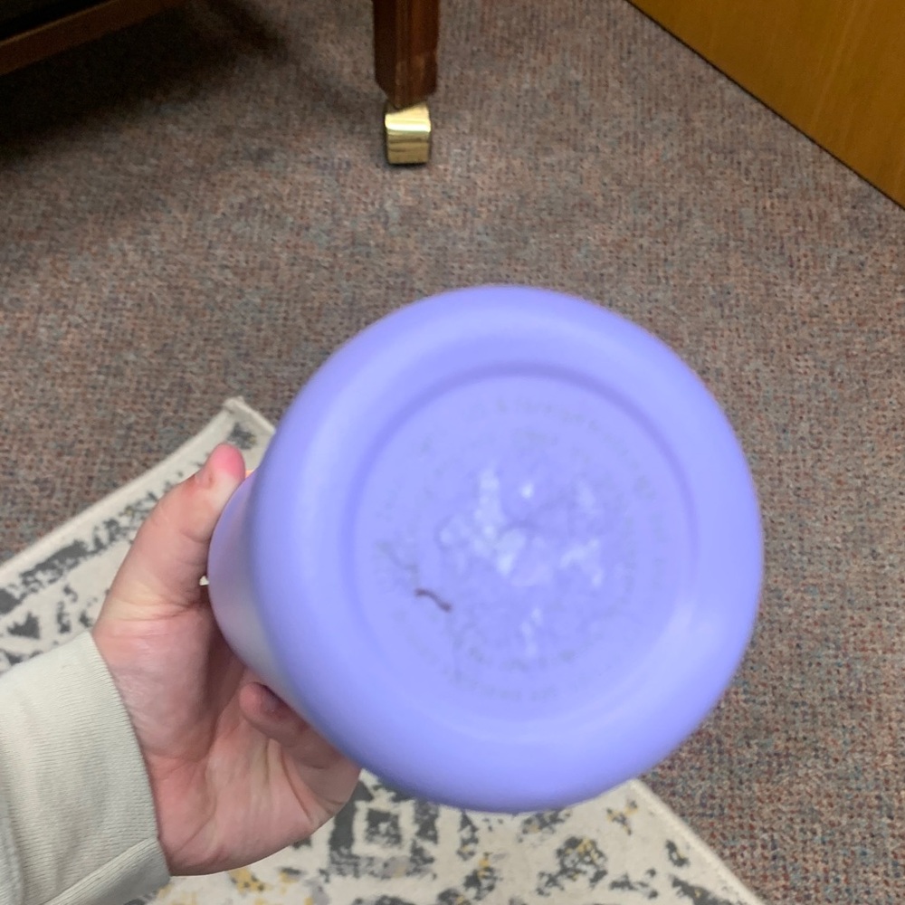 Stylish Purple Flip-Top Owala Water Bottle - Picture 10 of 10